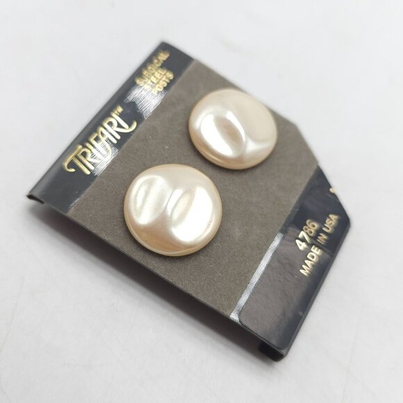 Trifari Cream Pearl Button Earrings With Surgical Steel Posts Made In USA - Picture 2 of 4